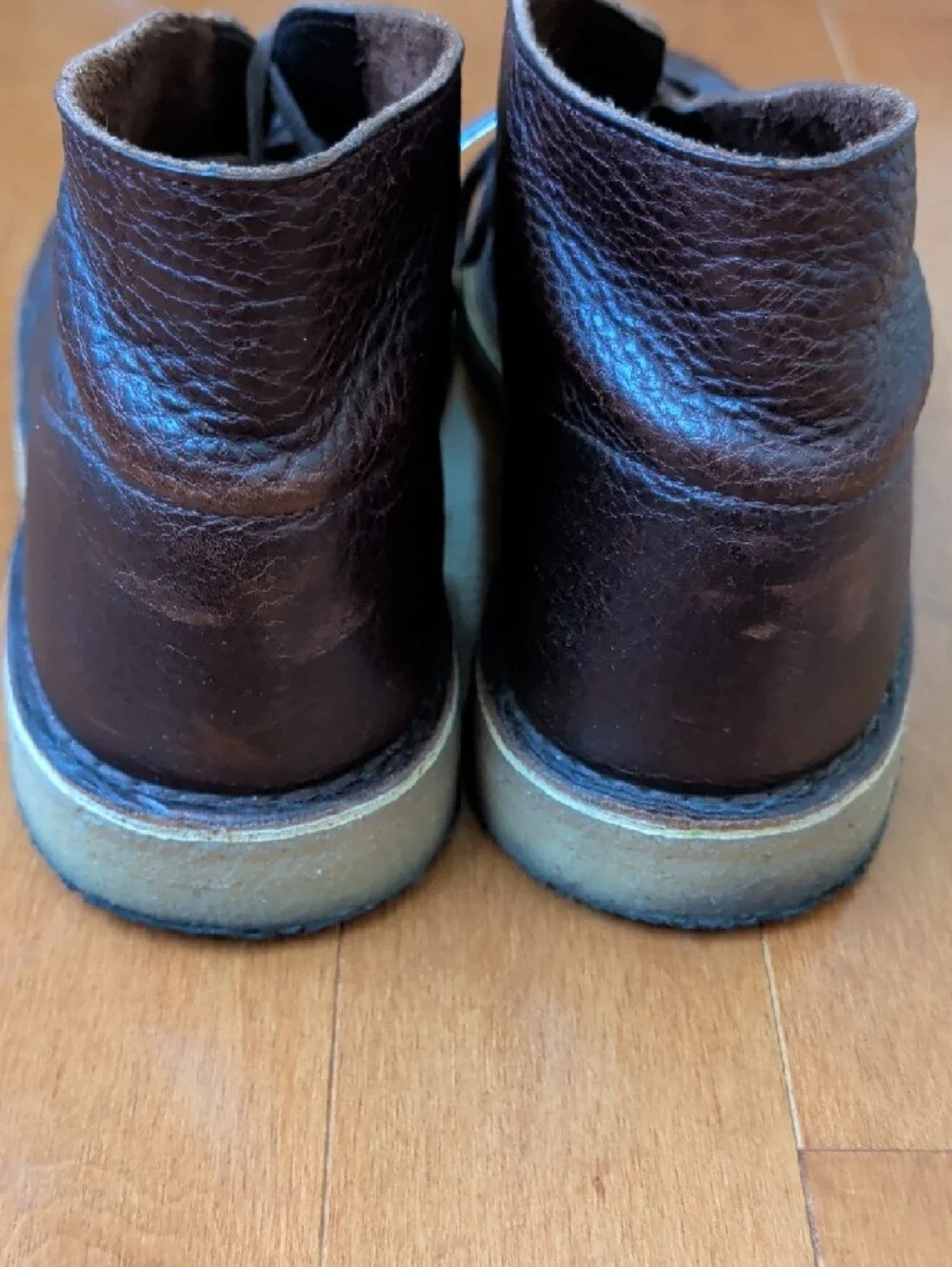 Clarks Men's Brown Leather Chukka Boots
